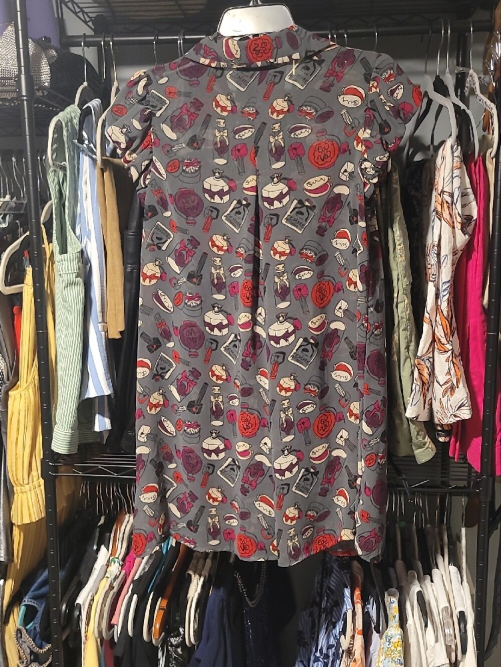 Gray Printed Ruffle Front Women’s Top - Picture 5 of 5